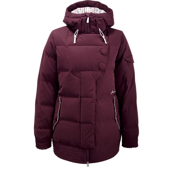 Nike Jackets & Blazers - ✨Nike Snowboarding Down Jacket✨